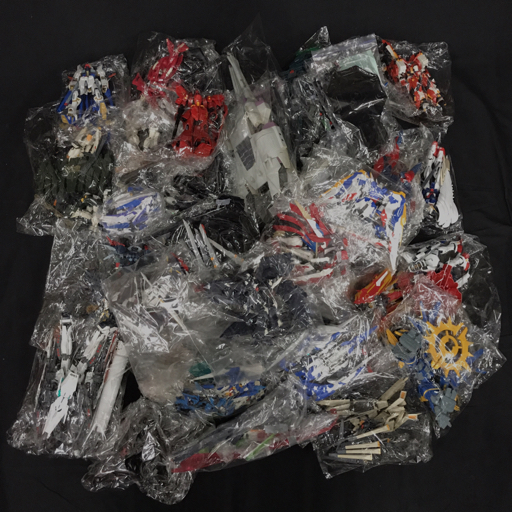 組立て済み ストライクフリーダムガンダム シナンジュ バンシィ 他 ガンプラ 含む プラモデル 大量 まとめ セット